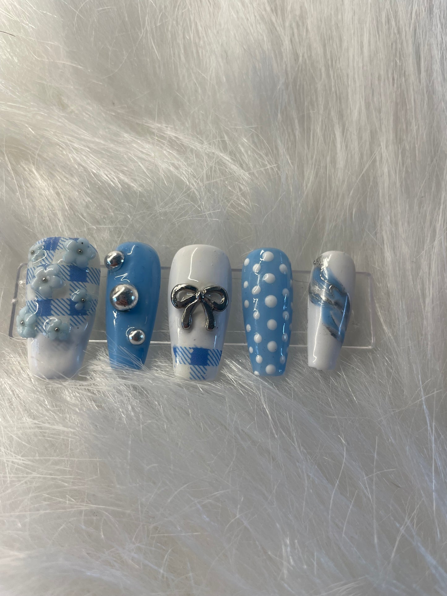 Rock in Blau